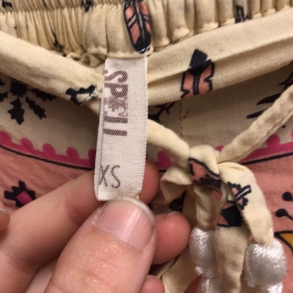 Spell Desert Wanderer Play Shorts - Picture 2 of 3